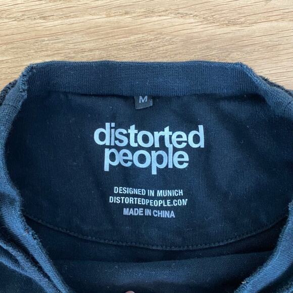 Distorted People - Distressed Vintage Panther Graphic Tee in Washed Black - Picture 5 of 6